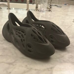 Stylish Black Women's Shoes